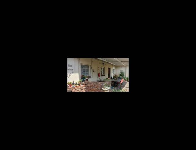 7 BEDROOM HOUSE FOR SALE IN MANORS
